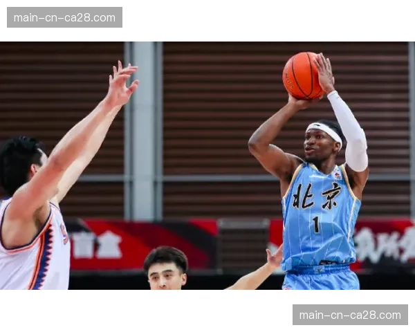 分析：哪些球队在三月实现了攻防效率的同步提升，成为季后赛黑马候选？