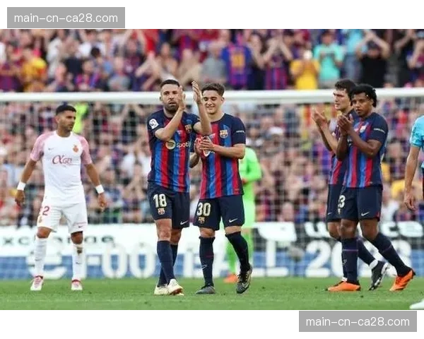 调查：西甲联赛的商业开发在社交媒体时代面临的挑战与机遇